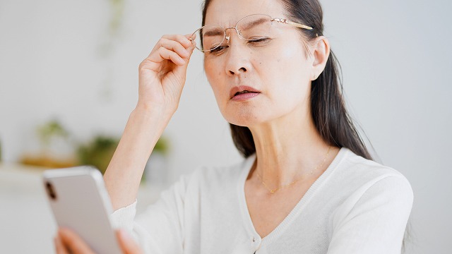 視力が落ちた、目がかすむ